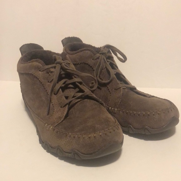 Skechers Women’s Chocolate Brown Bikers-Lineage Leather Suede Chukka Boots - Picture 1 of 9